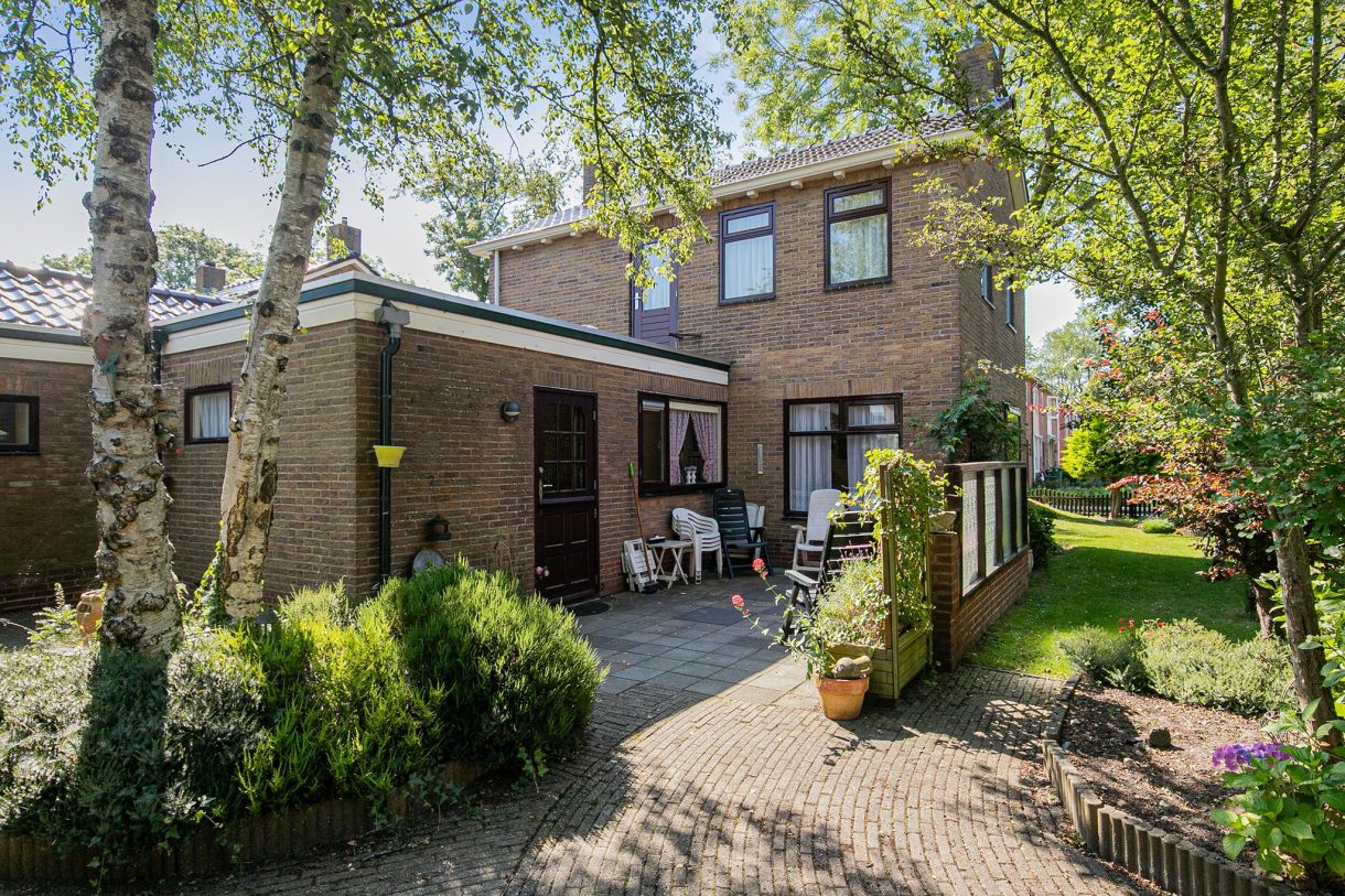 Te koop: Foto Woonhuis aan de Aykema Burchtstraat 11 in Grijpskerk