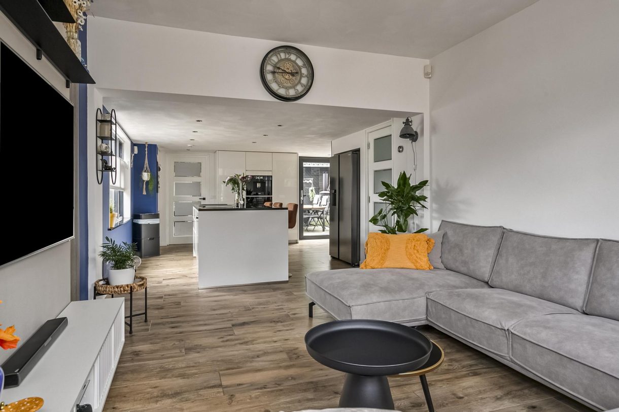 Te koop: Foto Woonhuis aan de Oude Haven 2 in Niezijl