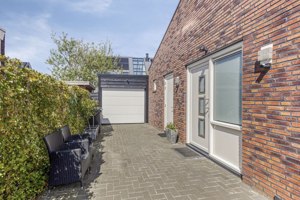 Te koop: Foto Woonhuis aan de De Vuurjuffer 11 in Eelderwolde