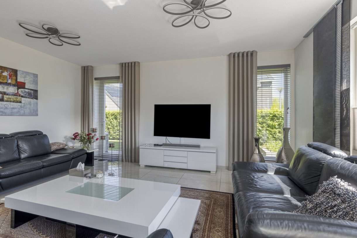 Te koop: Foto Woonhuis aan de De Vuurjuffer 11 in Eelderwolde