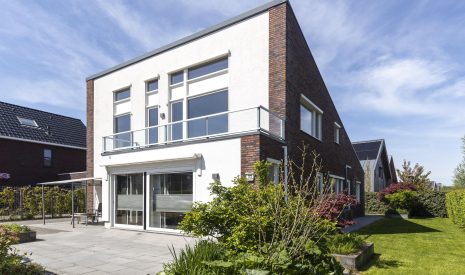 Te koop: Foto Woonhuis aan de De Vuurjuffer 11 in Eelderwolde