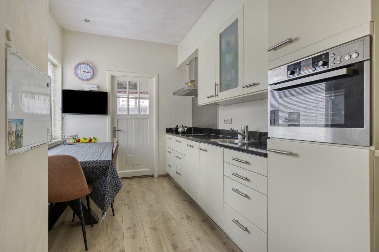 Te koop: Foto Woonhuis aan de Groningerstraatweg 37 in Leeuwarden