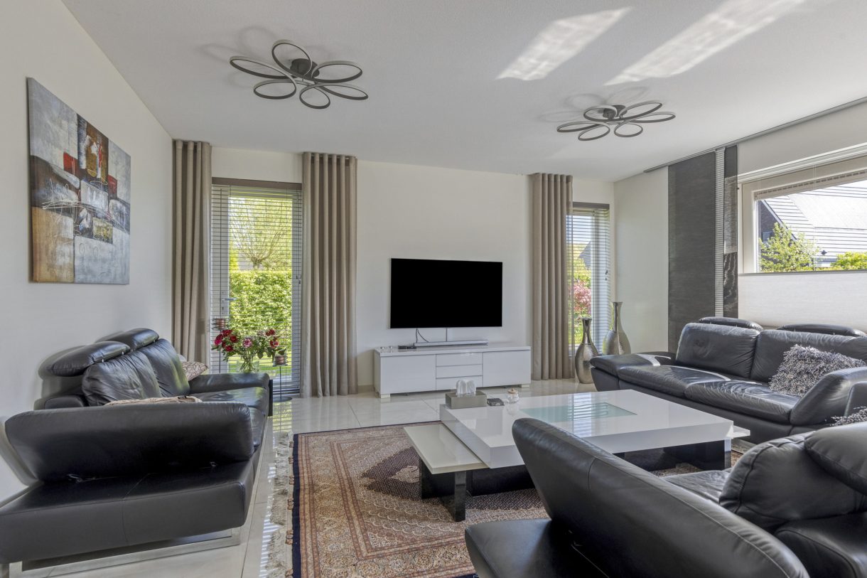 Te koop: Foto Woonhuis aan de De Vuurjuffer 11 in Eelderwolde