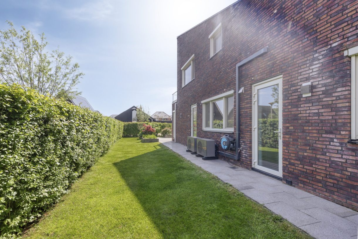 Te koop: Foto Woonhuis aan de De Vuurjuffer 11 in Eelderwolde